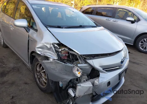 2012 Toyota Prius V Three из США, поврежденный, VIN JTDZN3EU8C3032493